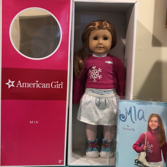 AMERICAN GIRL MIA Doll NEW - Picture 6 of 17